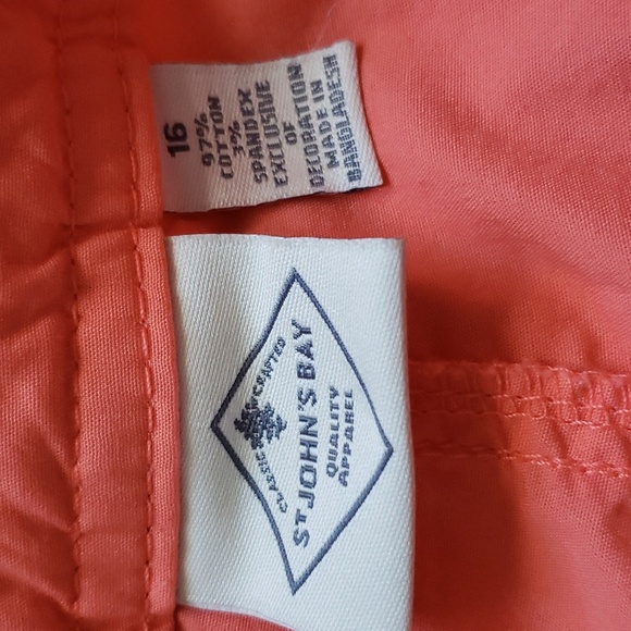 St. John's Bay Shorts - Picture 5 of 7